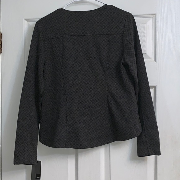 Jacket - Picture 3 of 5